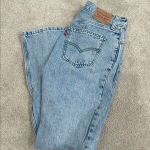 Levi's Women's Light Blue Straight Leg Jeans